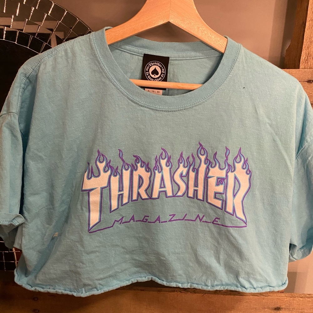 Thrasher crop top✨